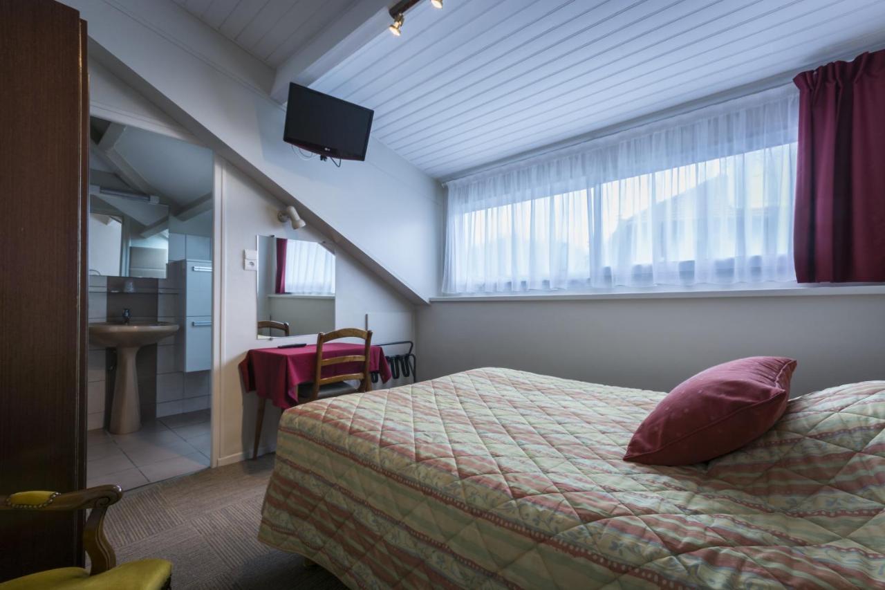 Au Primerose Hotel